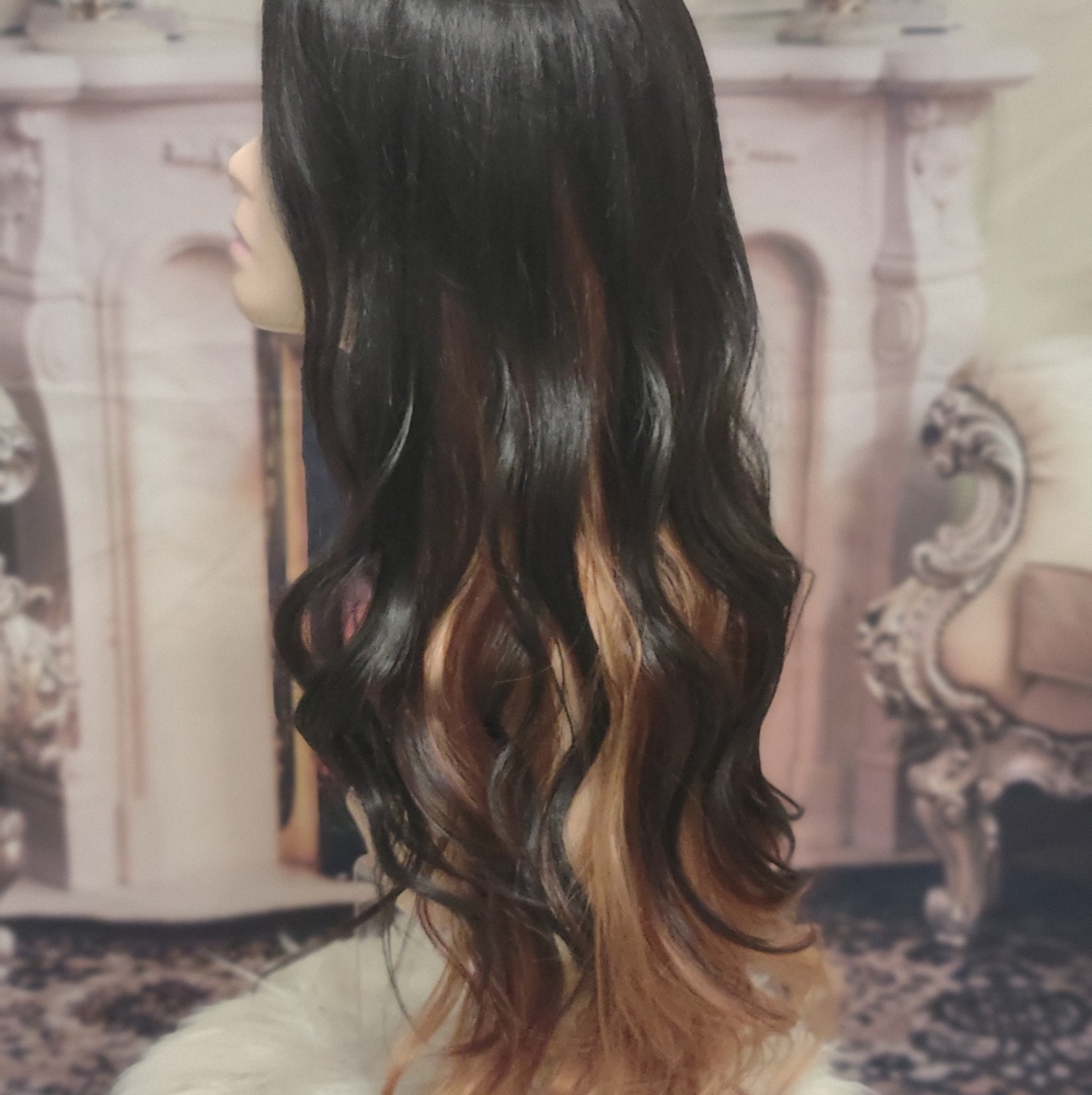 Wig - Picture 2 of 6